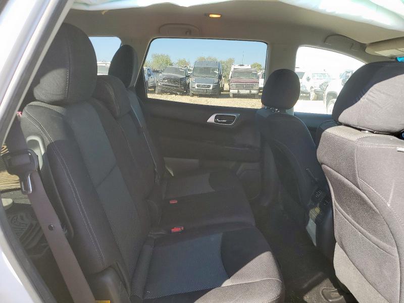 Photo 11 from auction – 2017 NISSAN PATHFINDER with VIN 5N1DR2MN7HC600819