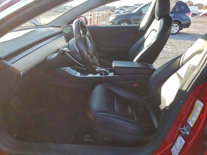 Photo 7 from auction – 2018 TESLA MODEL 3 with VIN 5YJ3E1EA1JF030777