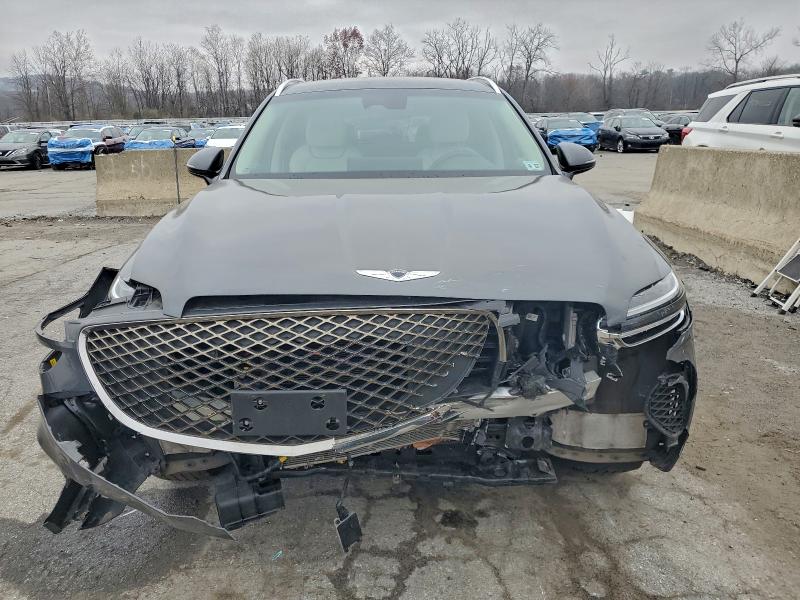 Photo 5 from auction – 2022 GENESIS GV70 BASE with VIN KMUMADTB5NU069279