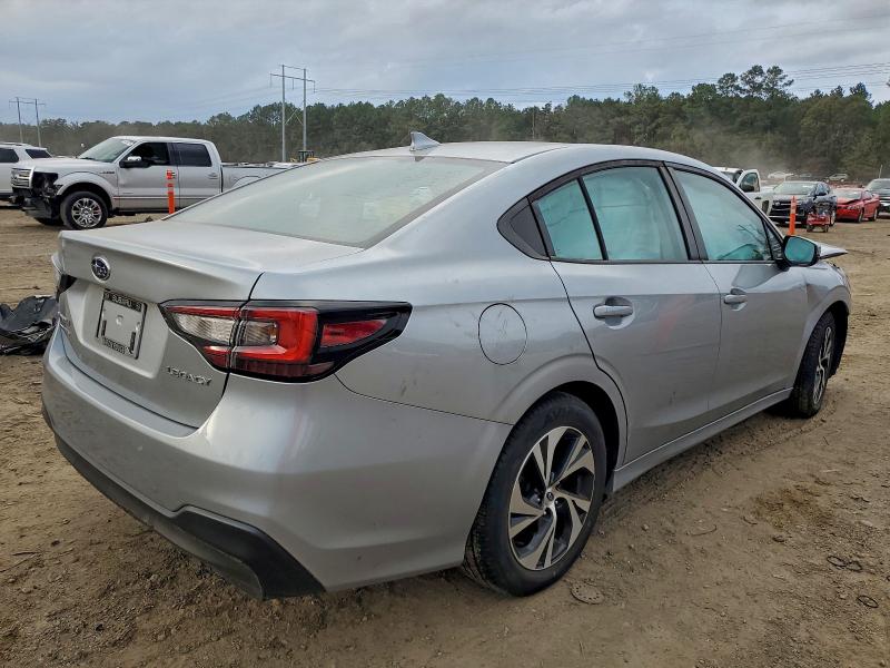Photo 3 from auction – 2023 SUBARU LEGACY PRE with VIN 4S3BWAD64P3002578