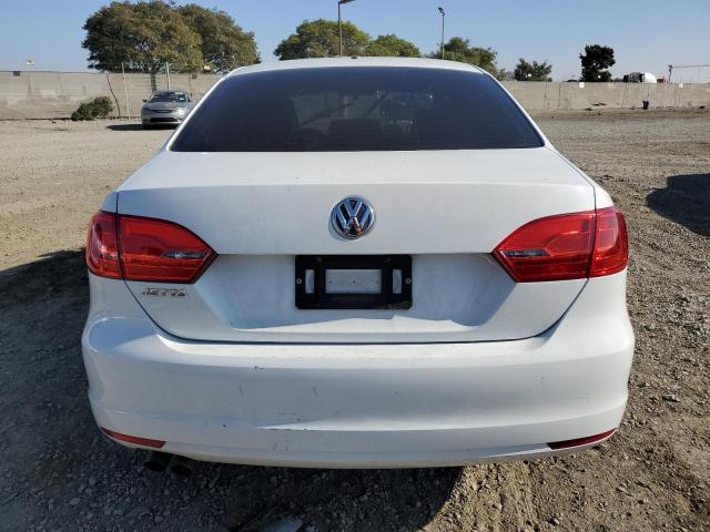Photo 6 from auction – 2014 VOLKSWAGEN JETTA BASE with VIN 3VW2K7AJ6EM301862