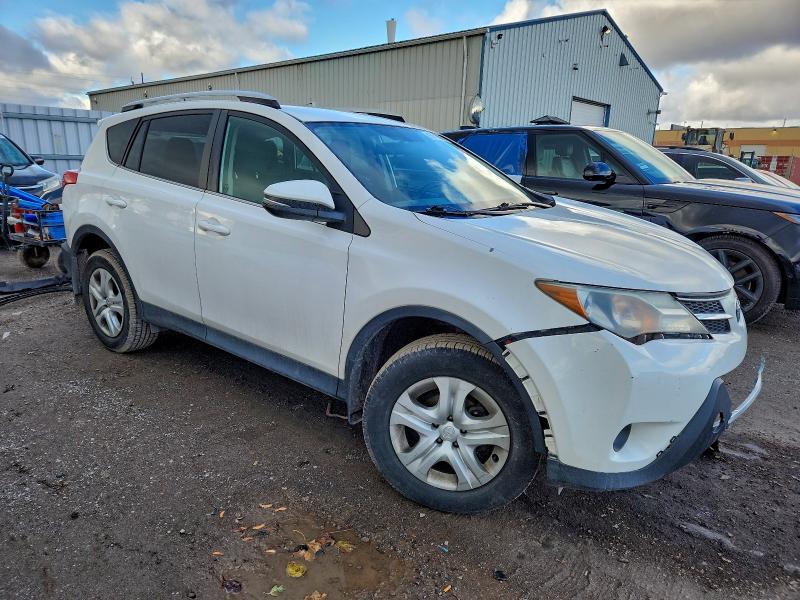 Photo 4 from auction – 2015 TOYOTA RAV4 LE with VIN 2T3ZFREV8FW211854