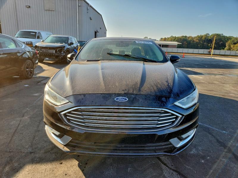 Photo 5 from auction – 2017 FORD FUSION SE with VIN 3FA6P0HD6HR290212