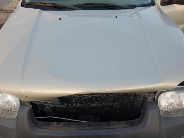 Photo 11 from auction – 2004 FORD ESCAPE XLS with VIN 1FMYU92114KA89097