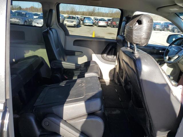 Photo 11 from auction – 2014 CHRYSLER TOWN & COU with VIN 2C4RC1BG2ER440474