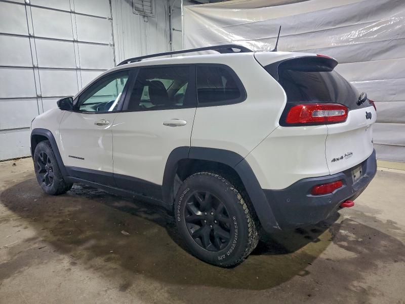 Photo 2 from auction – 2016 JEEP CHEROKEE T with VIN 1C4PJMBS0GW104576