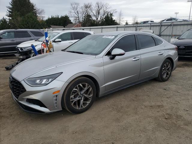 Photo 1 from auction – 2020 HYUNDAI SONATA SEL with VIN 5NPEF4JA2LH047170