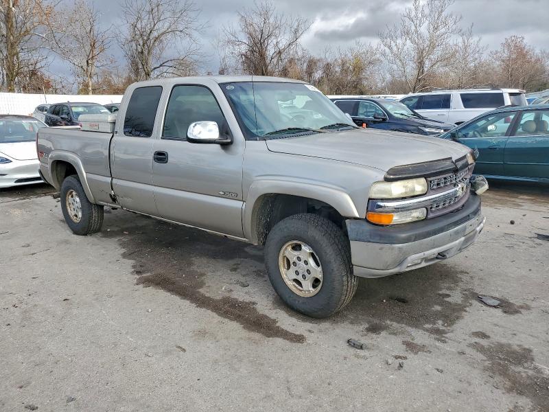Photo 4 from auction – 2002 CHEVROLET SILVERADO with VIN 1GCEK19T72Z266889