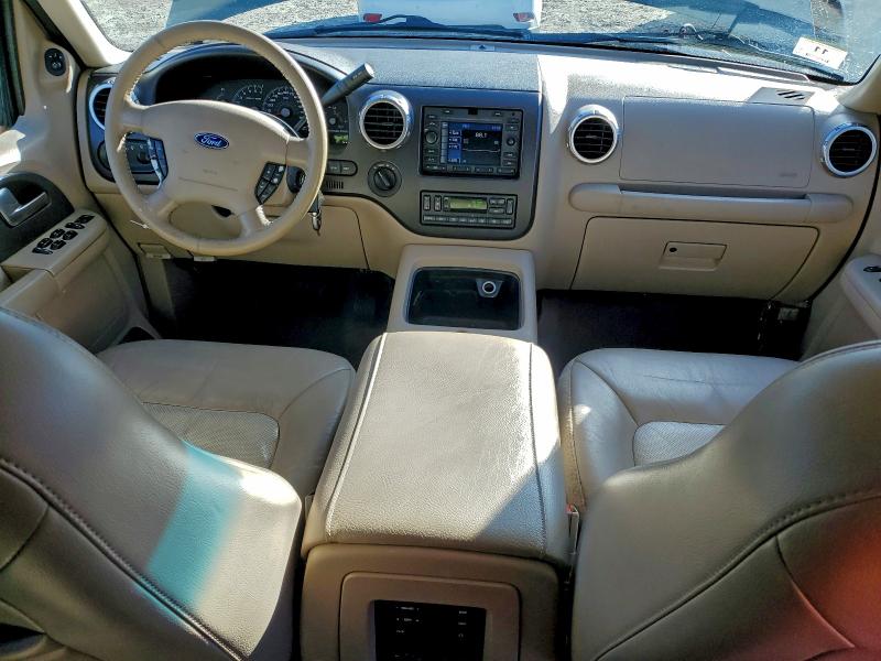 Photo 8 from auction – 2004 FORD EXPEDITION with VIN 1FMFU18LX4LB54105