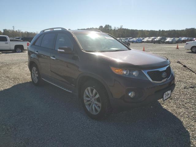 Photo 4 from auction – 2011 KIA SORENTO EX with VIN 5XYKUDA2XBG155771