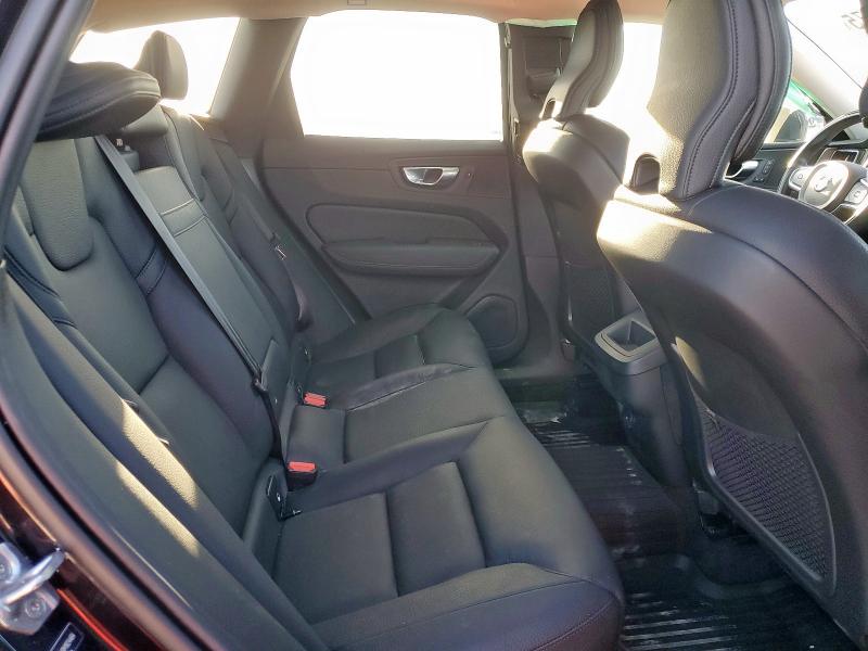 Photo 10 from auction – 2021 VOLVO XC60 with VIN YV4102DK6M1824464