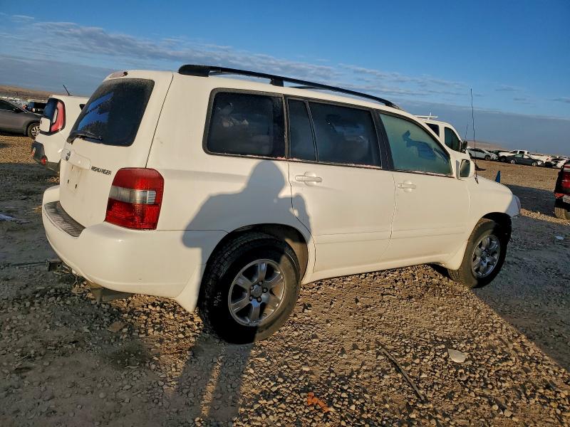 Photo 3 from auction – 2006 TOYOTA HIGHLANDER with VIN JTEEP21A960140105