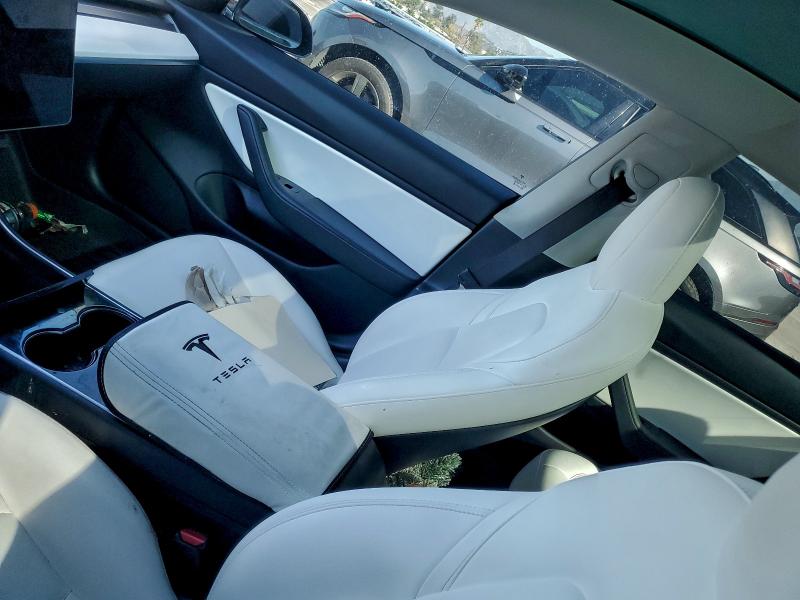 Photo 8 from auction – 2019 TESLA MODEL 3 with VIN 5YJ3E1EB8KF450403