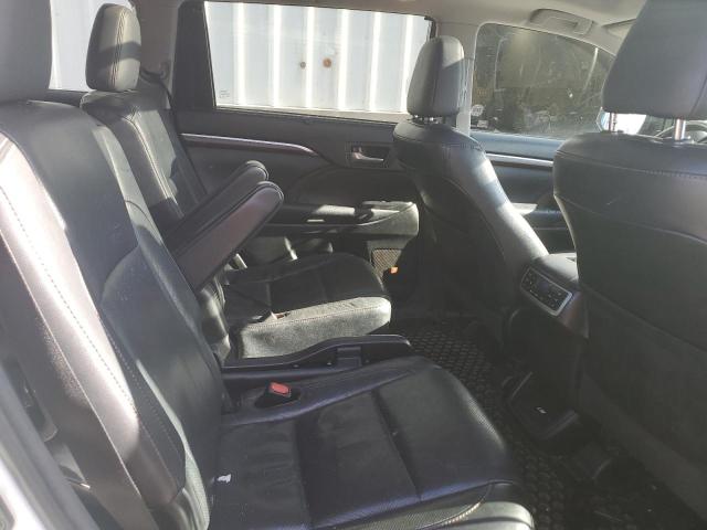 Photo 11 from auction – 2016 TOYOTA HIGHLANDER with VIN 5TDDKRFH6GS269009