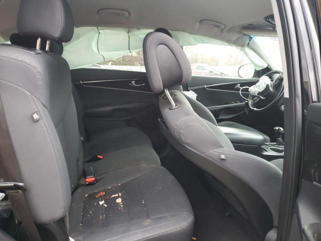 Photo 11 from auction – 2016 KIA SORENTO LX with VIN 5XYPG4A58GG071771