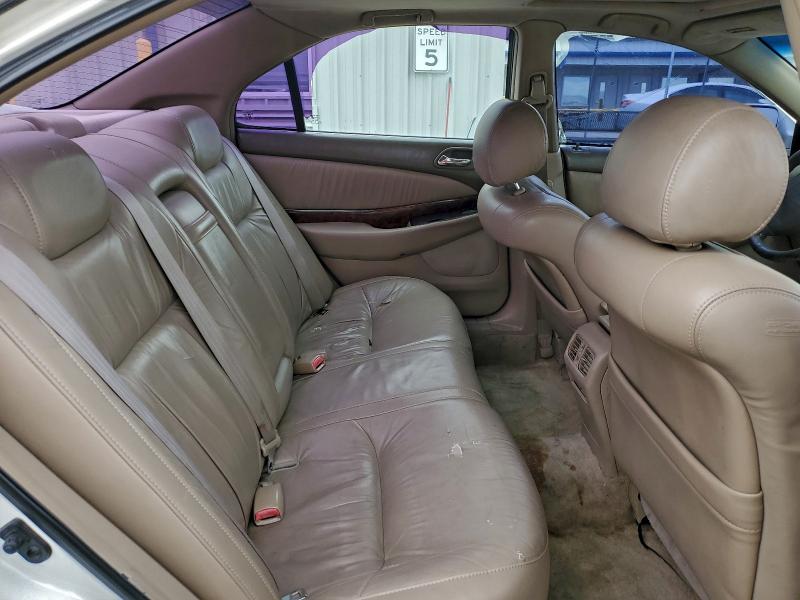 Photo 10 from auction – 2001 ACURA 3.2TL with VIN 19UUA567X1A018373