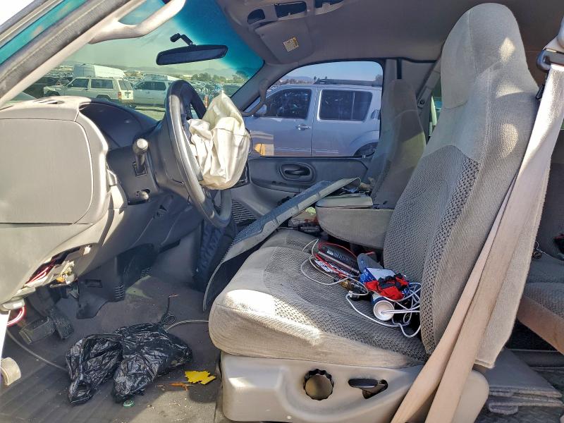 Photo 7 from auction – 2000 FORD F150 with VIN 2FTRX18L7YCA32861