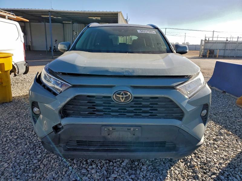 Photo 5 from auction – 2020 TOYOTA RAV4 with VIN JTMP1RFV6LD064530