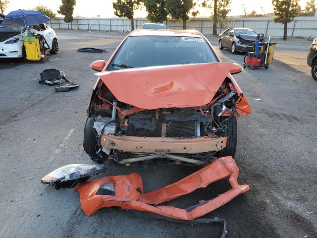 Photo 5 from auction – 2013 TOYOTA PRIUS C with VIN JTDKDTB31D1031568