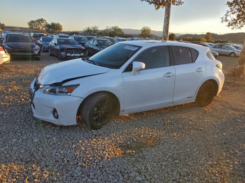 LEXUS CT 200 2012 with VIN JTHKD5BH3C2084478 - Photo from auction
