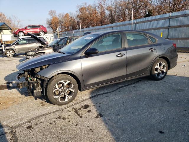 KIA FORTE FE 2021 with VIN 3KPF24AD3ME266574 - Photo from auction