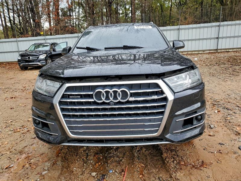 Photo 5 from auction – 2018 AUDI Q7 PRESTIG with VIN WA1VAAF70JD006592