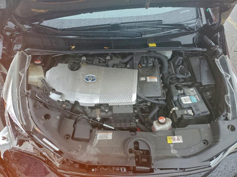 Photo 11 from auction – 2016 TOYOTA PRIUS with VIN JTDKBRFUXG3520149