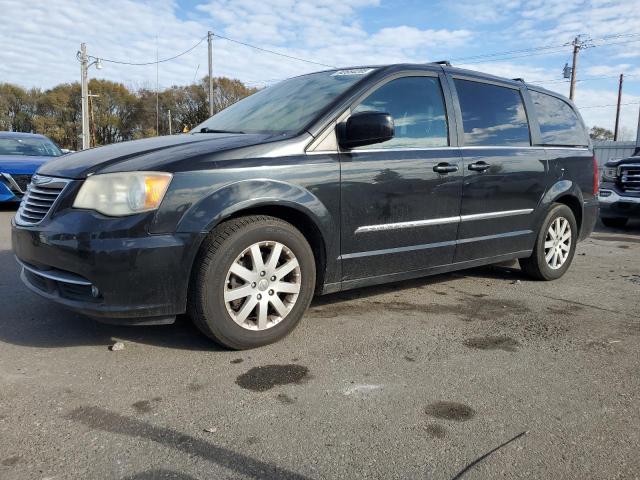 CHRYSLER TOWN & COU 2013 with VIN 2C4RC1BGXDR792765 - Photo from auction