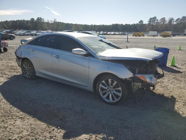 Photo 4 from auction – 2013 HYUNDAI SONATA SE with VIN 5NPEC4AC4DH523169