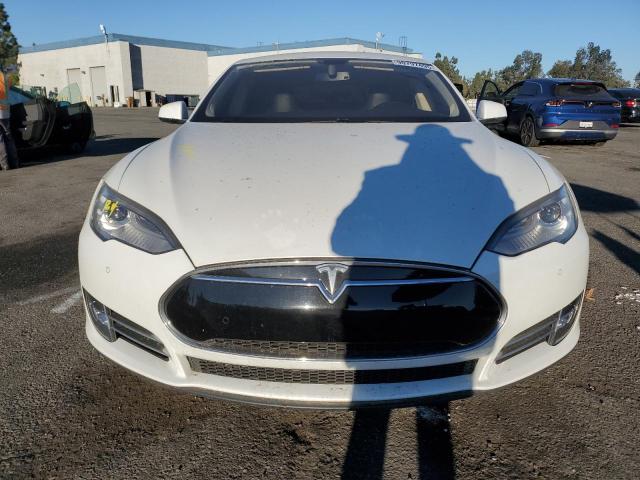 Photo 5 from auction – 2013 TESLA MODEL S with VIN 5YJSA1CN1DFP24905