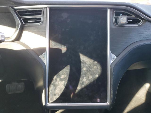 Photo 9 from auction – 2015 TESLA MODEL S 85 with VIN 5YJSA1H12FFP71935