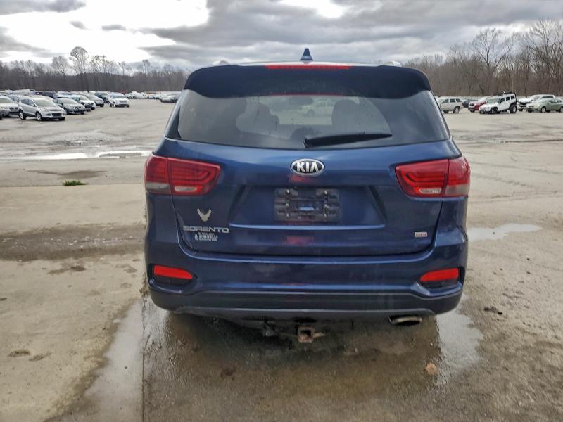 Photo 6 from auction – 2019 KIA SORENTO L with VIN 5XYPGDA31KG520652