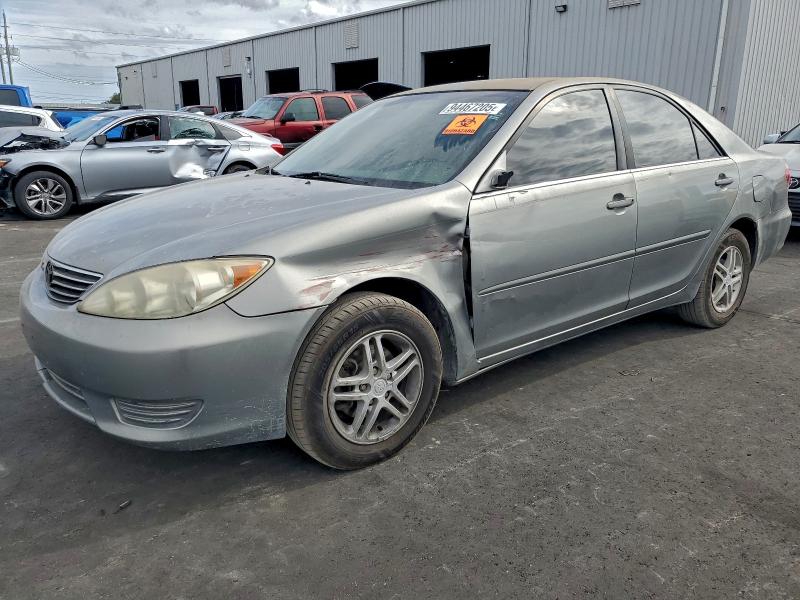 TOYOTA CAMRY LE 2006 with VIN JTDBE30K563063485 - Photo from auction