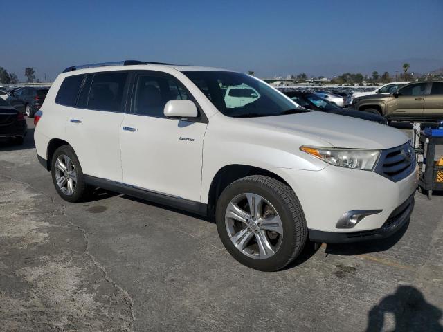 Photo 4 from auction – 2011 TOYOTA HIGHLANDER with VIN 5TDDK3EH8BS080692