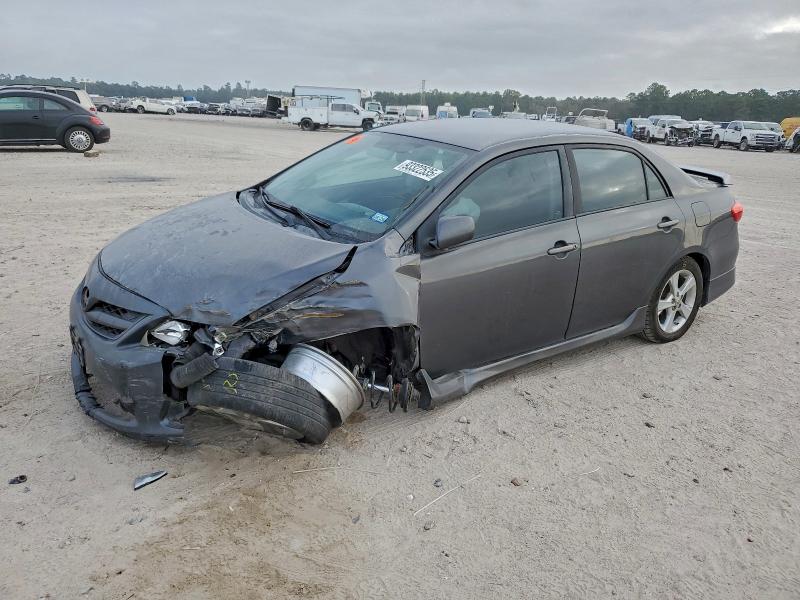 TOYOTA COROLLA 2011 with VIN 2T1BU4EEXBC681799 - Photo from auction