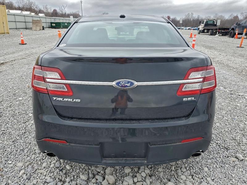 Photo 6 from auction – 2015 FORD TAURUS SEL with VIN 1FAHP2E86FG127172