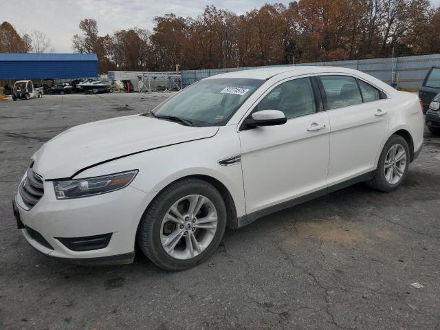 FORD TAURUS SEL 2015 with VIN 1FAHP2E83FG206220 - Photo from auction