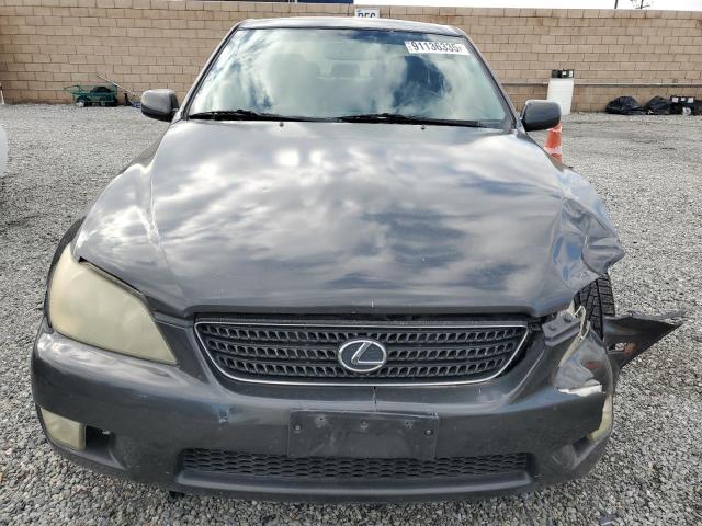 Photo 5 from auction – 2002 LEXUS IS 300 with VIN JTHBD192X20056830