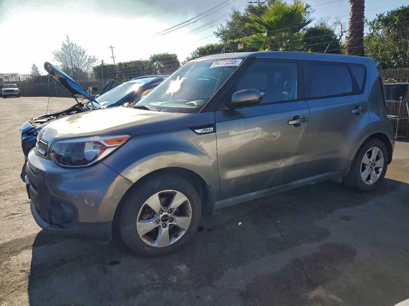 KIA SOUL 2017 with VIN KNDJN2A2XH7443518 - Photo from auction