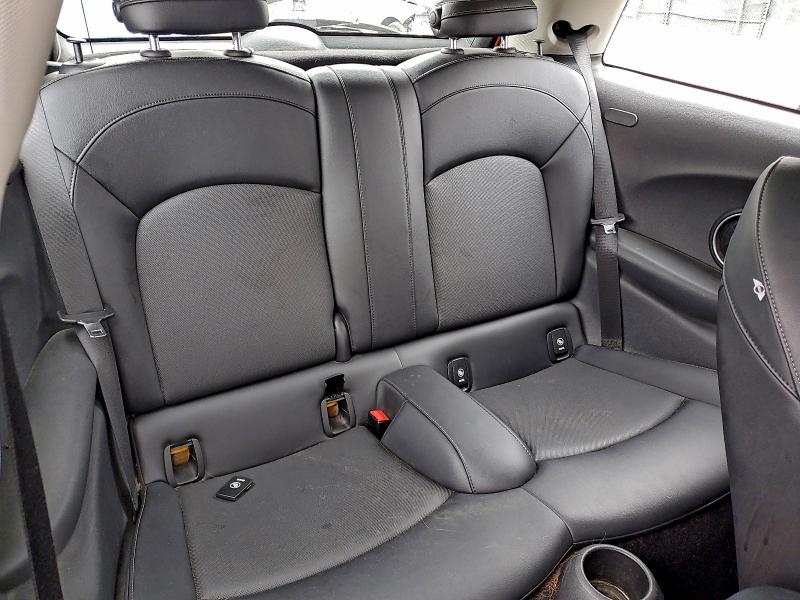 Photo 10 from auction – 2015 MINI COOPER S with VIN WMWXP7C51F2A59940
