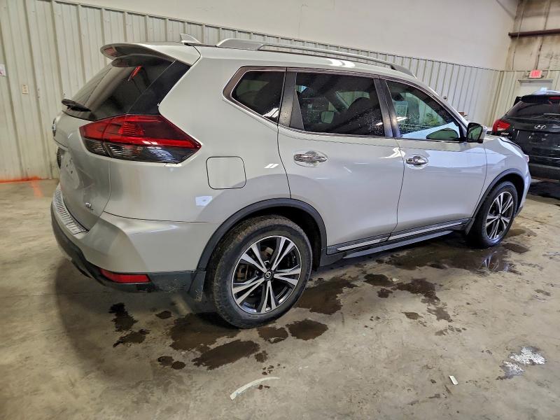 Photo 3 from auction – 2018 NISSAN ROGUE S with VIN 5N1AT2MT1JC790934