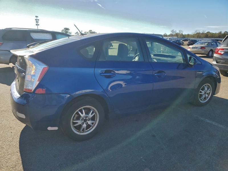 Photo 3 from auction – 2011 TOYOTA PRIUS with VIN JTDKN3DU3B5332187