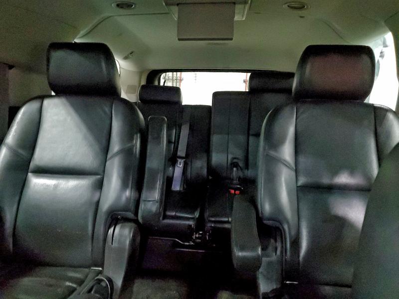 Photo 10 from auction – 2013 CHEVROLET SUBURBAN with VIN 1GNSKKE75DR313428