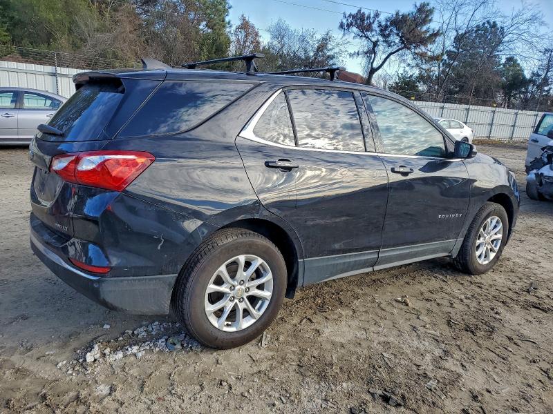 Photo 3 from auction – 2019 CHEVROLET EQUINOX LT with VIN 2GNAXTEV5K6240653