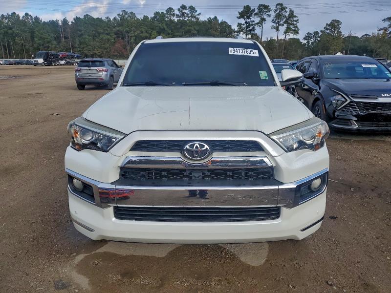 Photo 5 from auction – 2016 TOYOTA 4RUNNER SR with VIN JTEZU5JR5G5128992
