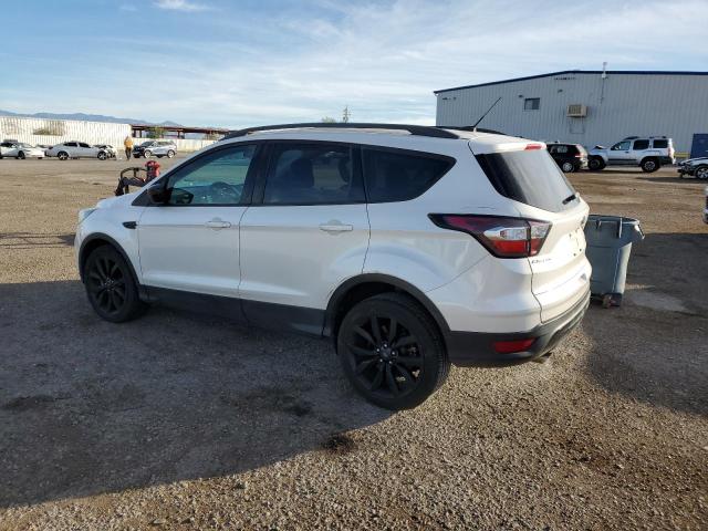 Photo 2 from auction – 2018 FORD ESCAPE SE with VIN 1FMCU9GD5JUB42008