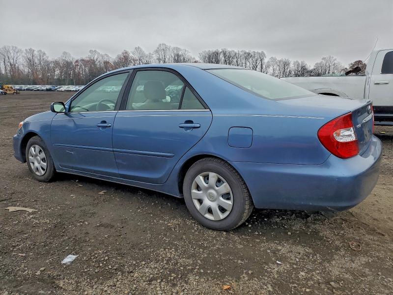 Photo 2 from auction – 2002 TOYOTA CAMRY LE with VIN 4T1BE32K62U622927