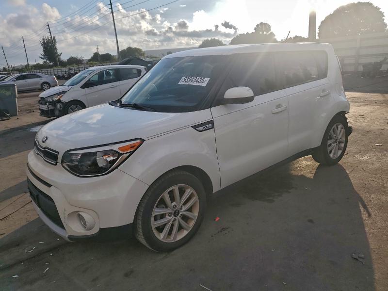 KIA SOUL + 2019 with VIN KNDJP3A56K7637920 - Photo from auction