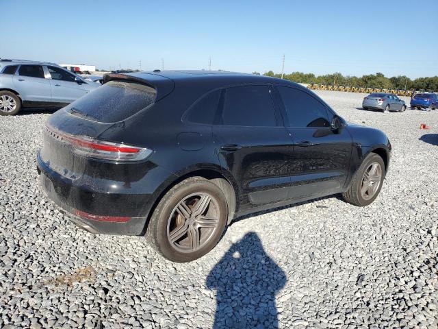 Photo 3 from auction – 2019 PORSCHE MACAN with VIN WP1AA2A55KLB03342