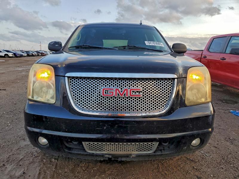 Photo 5 from auction – 2011 GMC YUKON DENA with VIN 1GKS1EEF5BR386465